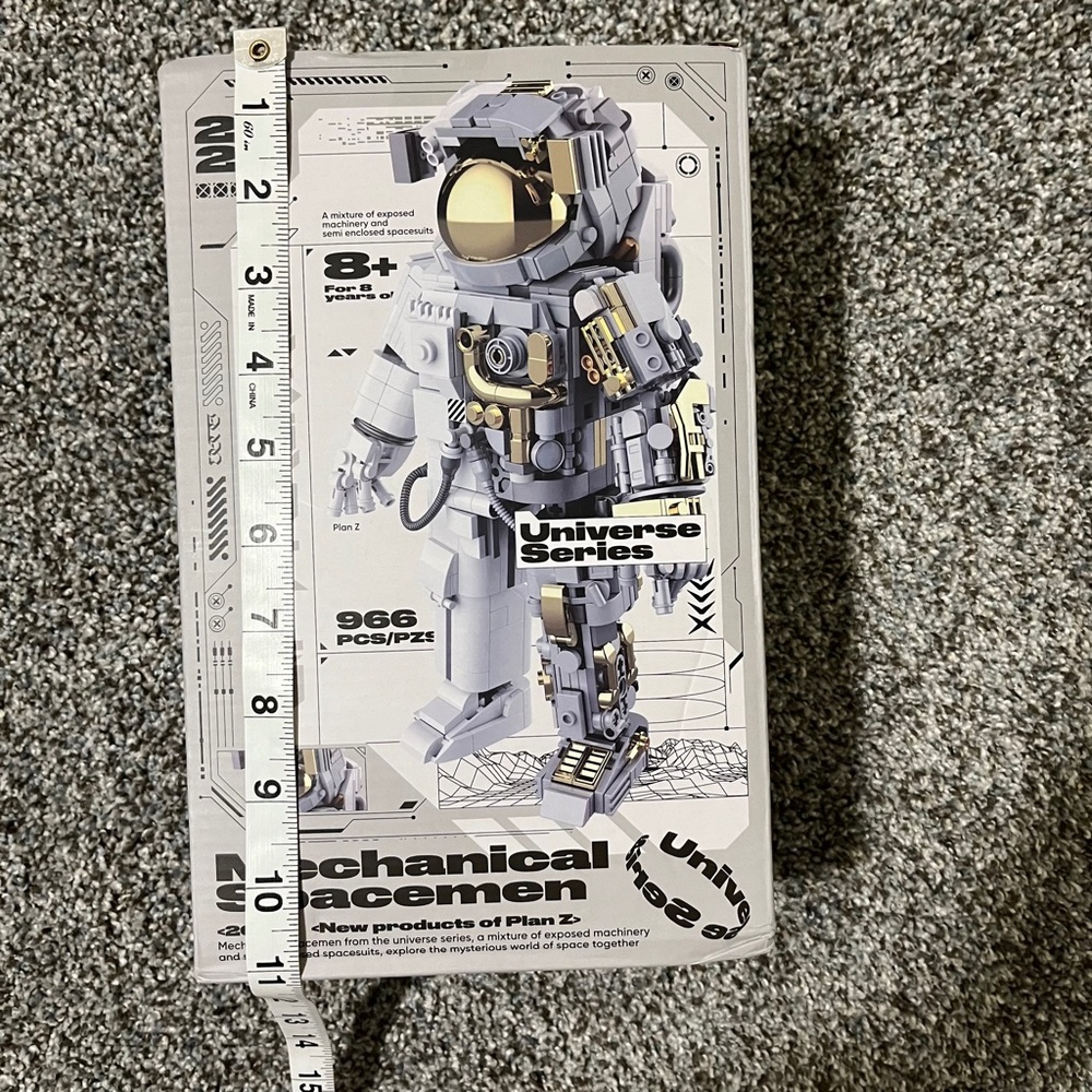 Mechanical Spaceman Building Blocks Set, New without tags - Picture 9 of 10